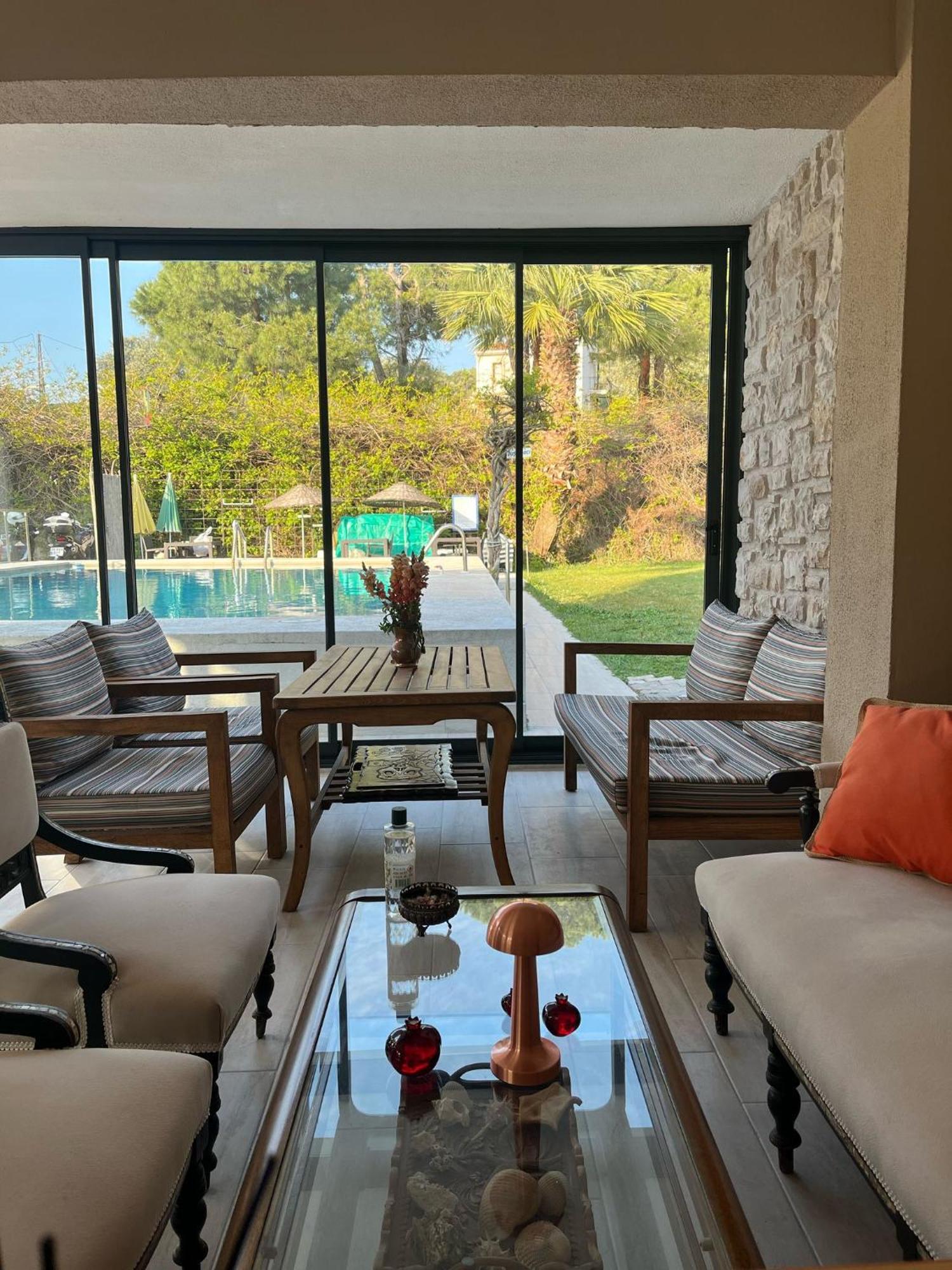 Ilcayto Suites Foça Eksteriør billede